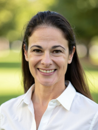 Dr. Jennifer Elizabeth Zuccarelli